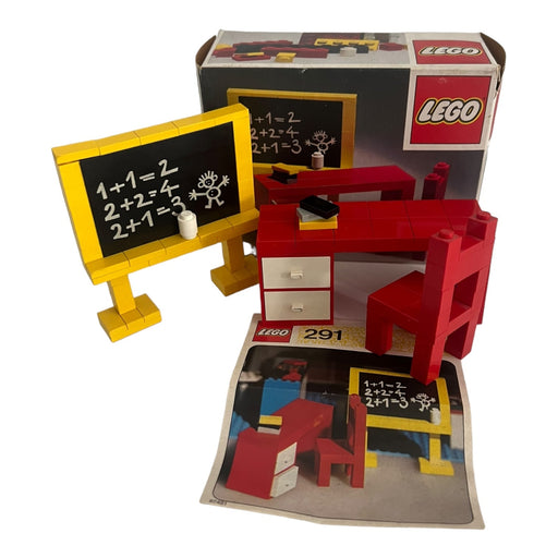 LEGO Blackboard and School Desk - 291 (Compleet in doos)